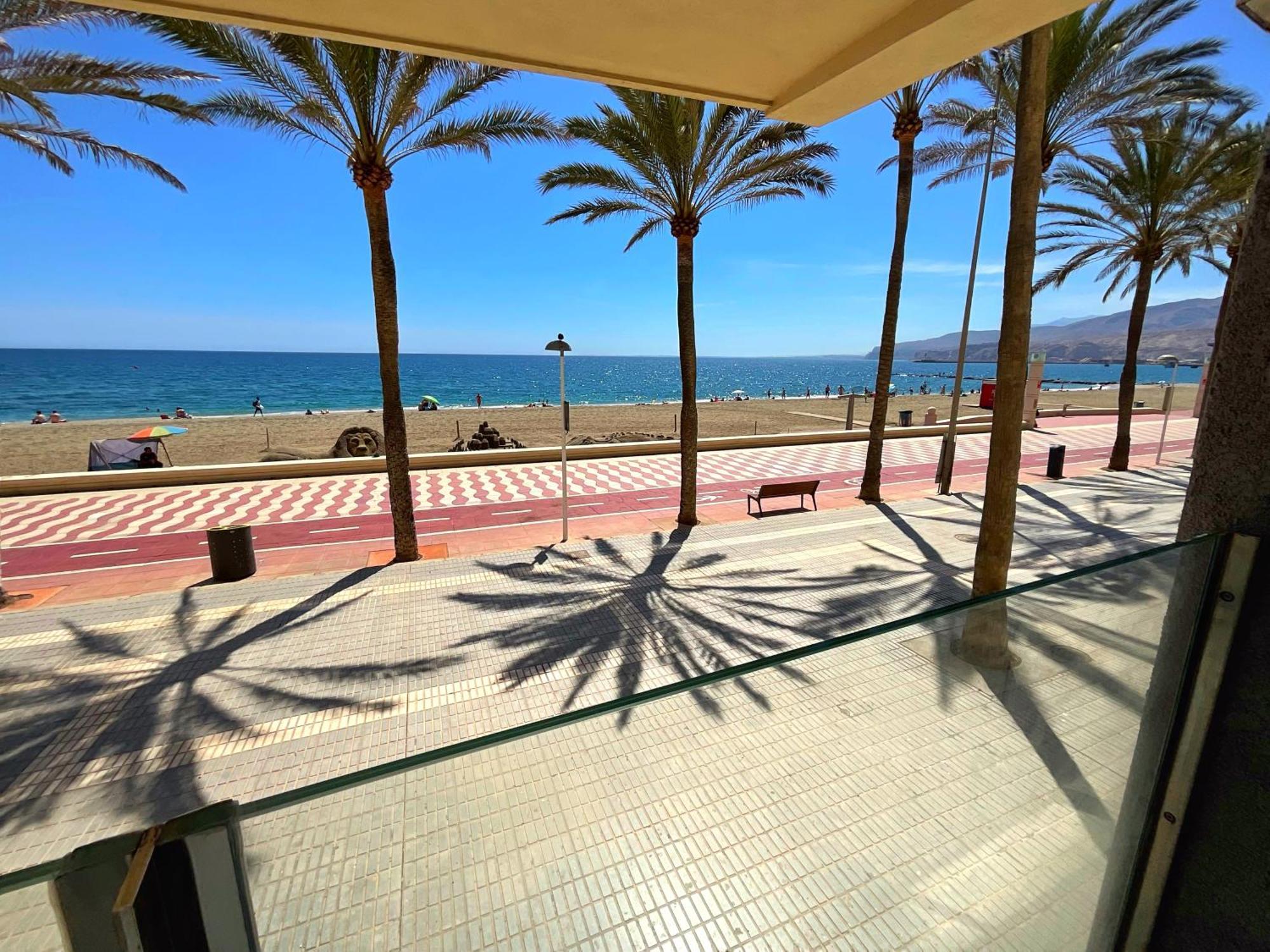 Cs7 Kaleria Suites Almeria Exterior foto