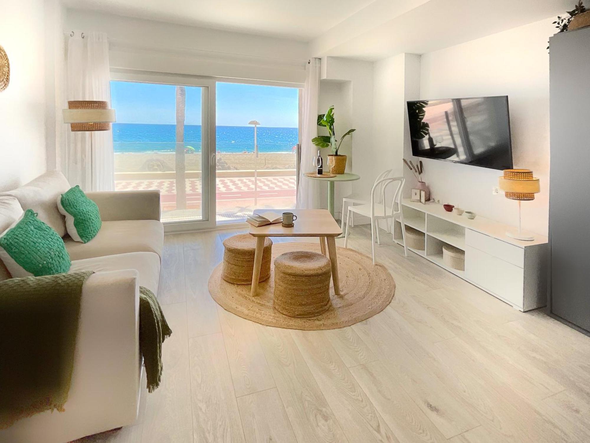 Cs7 Kaleria Suites Almeria Exterior foto