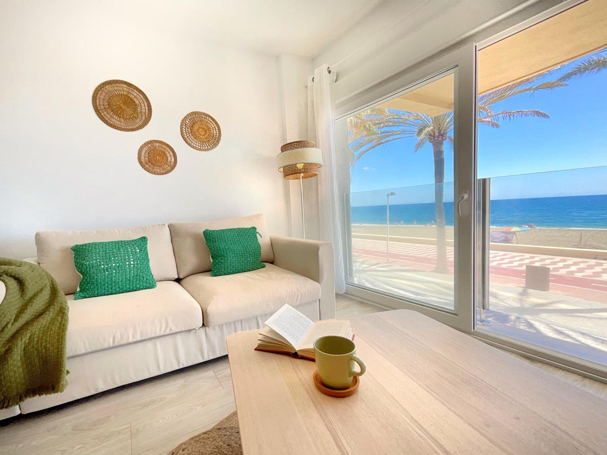 Cs7 Kaleria Suites Almeria Exterior foto