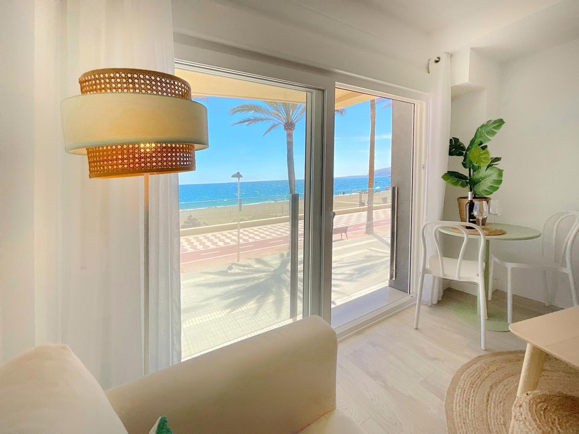 Cs7 Kaleria Suites Almeria Exterior foto